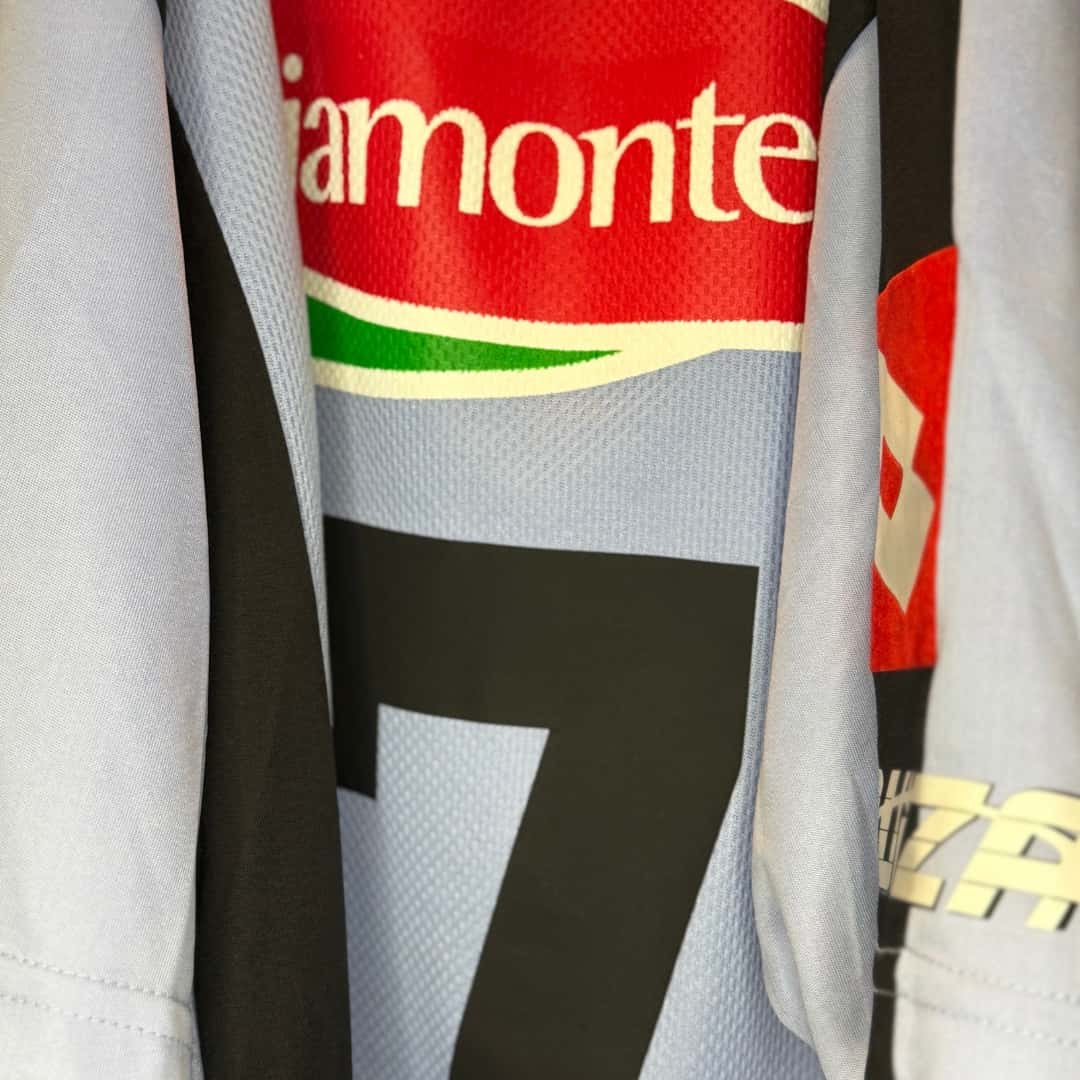 César Pereyra – Belgrano – Torneo Apertura 2011 – MATCH WORN JERSEY – COLECCIÓN JUAN ELUCHANS - Imagen 7