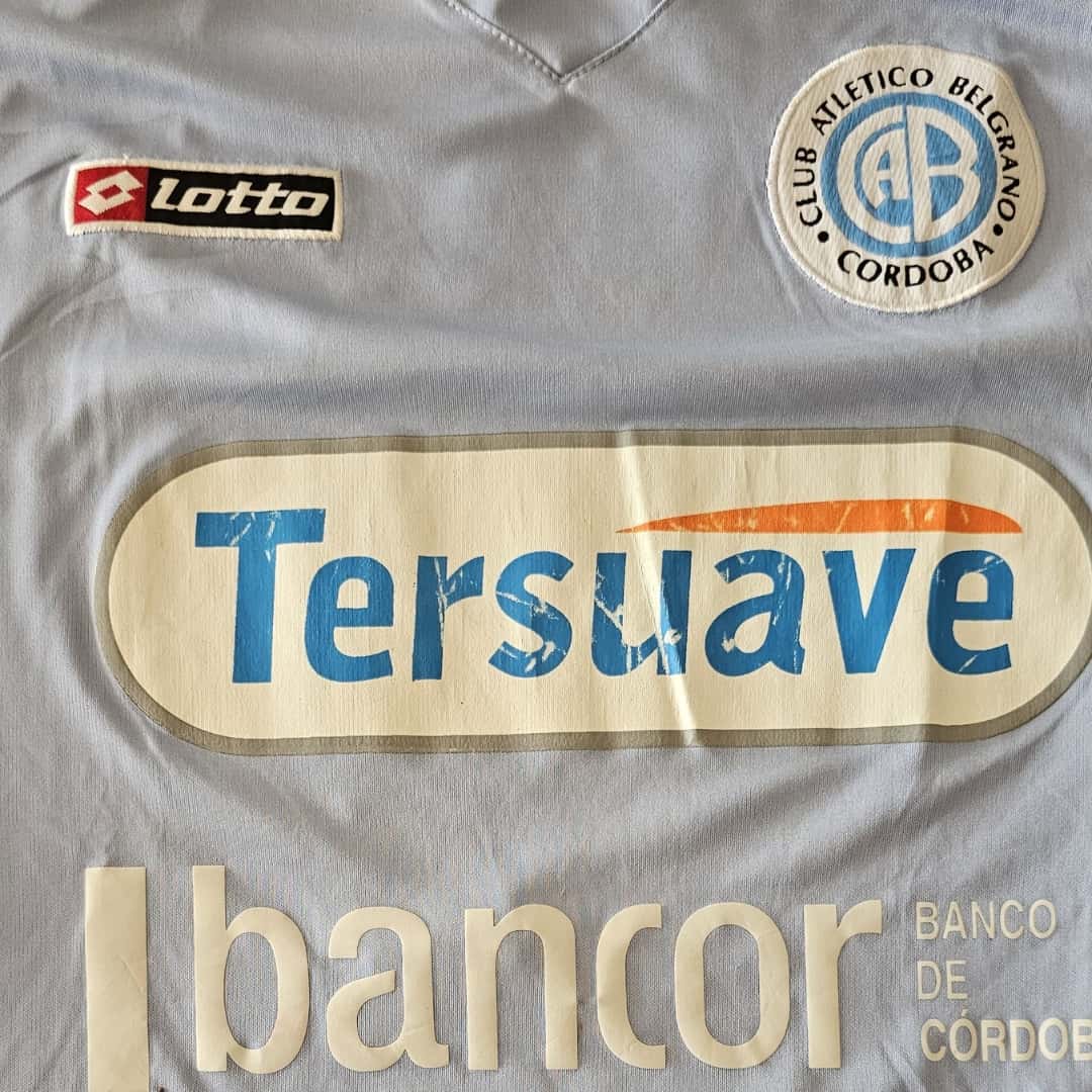 César Pereyra – Belgrano – Torneo Apertura 2011 – MATCH WORN JERSEY – COLECCIÓN JUAN ELUCHANS - Imagen 18