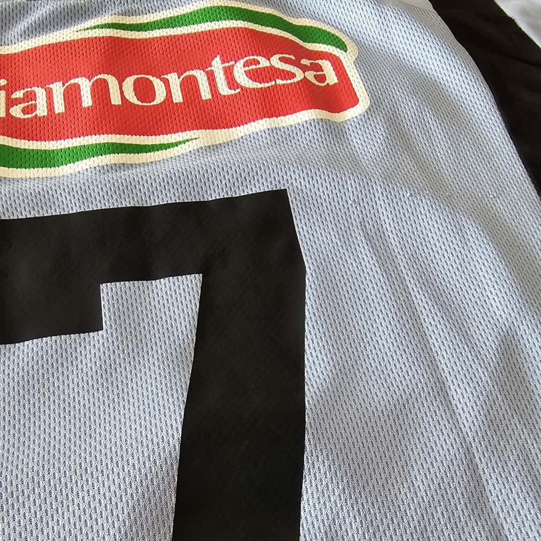 César Pereyra – Belgrano – Torneo Apertura 2011 – MATCH WORN JERSEY – COLECCIÓN JUAN ELUCHANS - Imagen 19