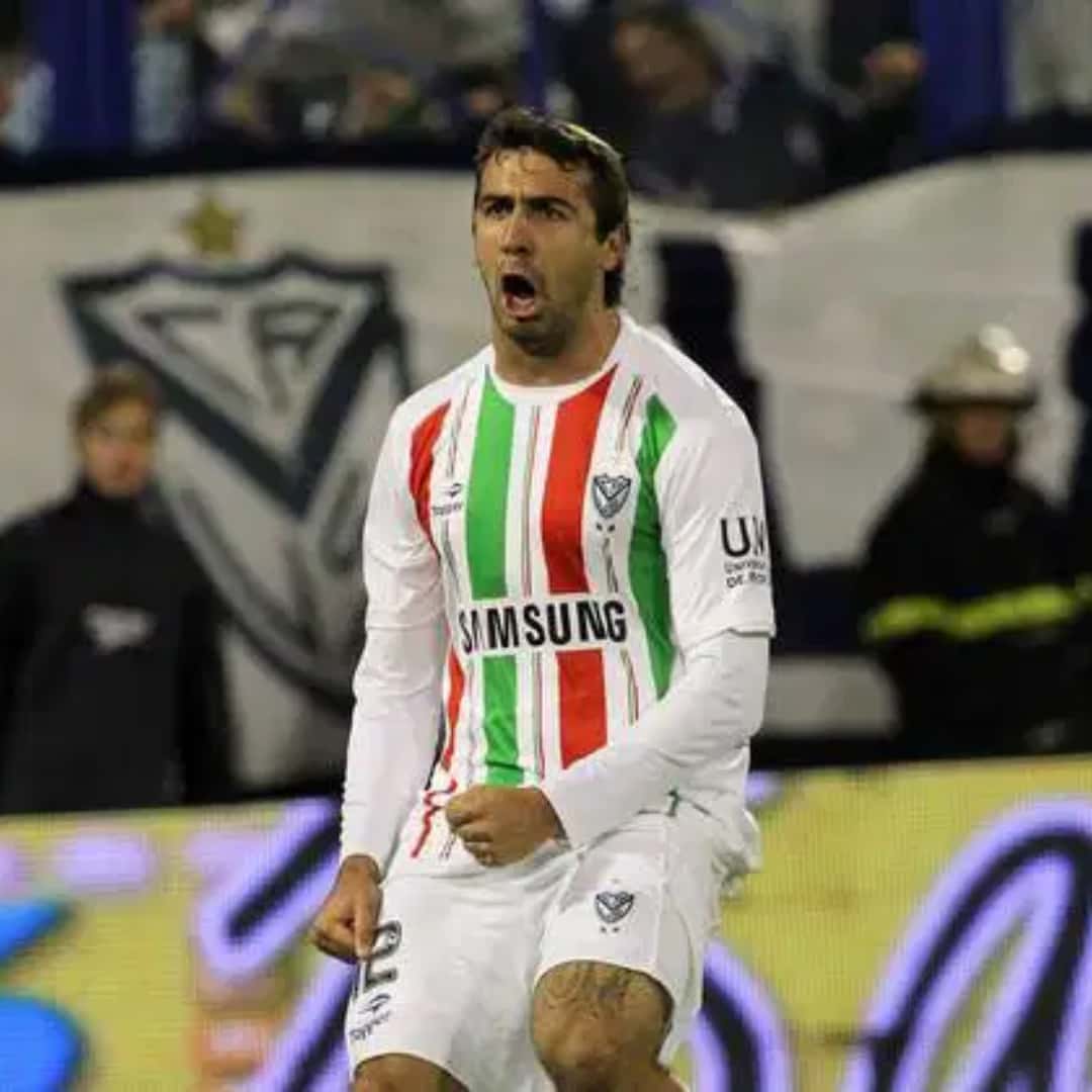Lucas Pratto – Velez Sarsfield – Torneo inicial 2013 – MACTH WORN JERSEY – COLECCIÓN JUAN ELUCHANS - Imagen 8