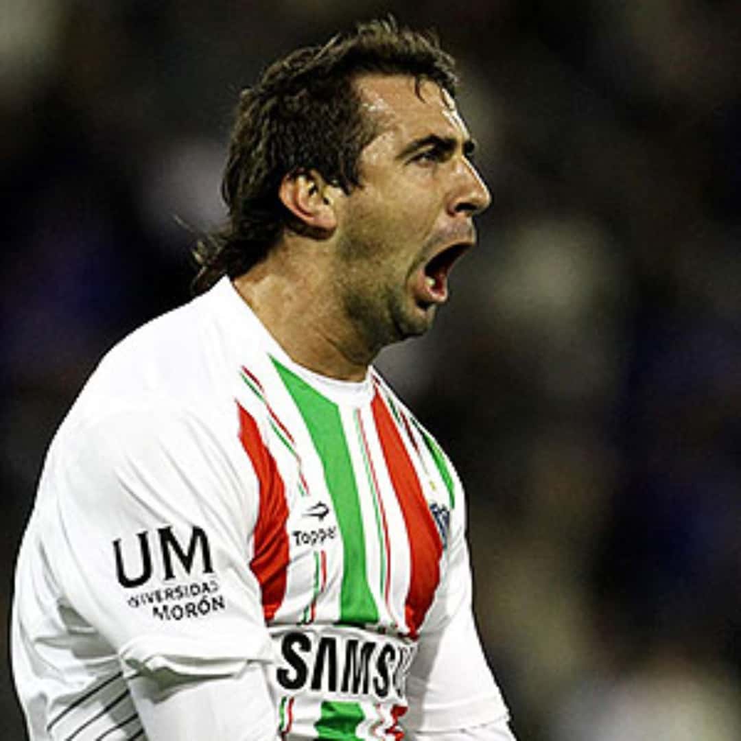 Lucas Pratto – Velez Sarsfield – Torneo inicial 2013 – MACTH WORN JERSEY – COLECCIÓN JUAN ELUCHANS - Imagen 9